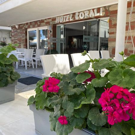 Korali Hotel Paralía Esterno foto